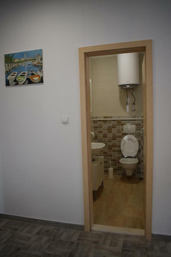 Apartman Dani-Podstrana Exterior foto
