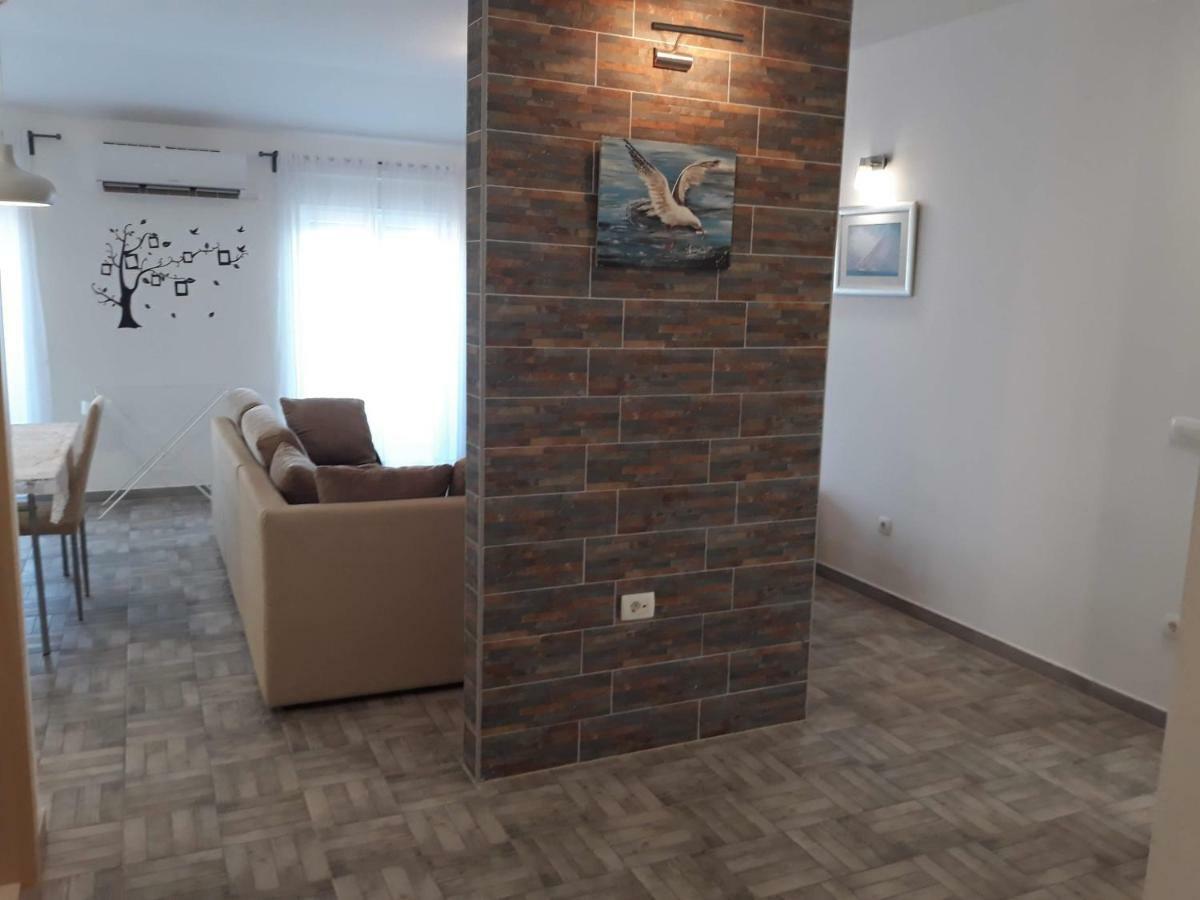 Apartman Dani-Podstrana Exterior foto